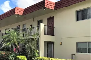 19 Abbey Ln, Delray Beach, FL 33446 - Photo 2