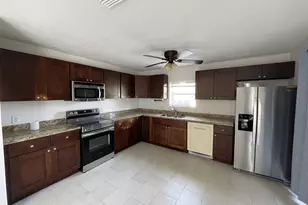 6411 96th Pl S, Boynton Beach, FL 33437 - Photo 2