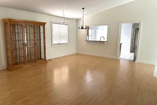 8095 Burlington Ct, Lake Worth, FL 33467 - Photo 4