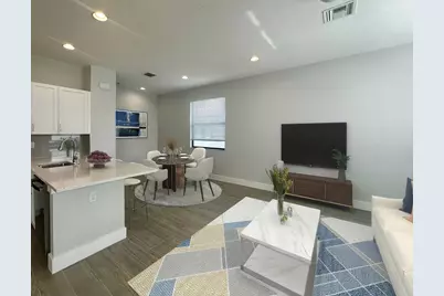 5032 Grandiflora Road, Palm Beach Gardens, FL 33418 - Photo 2