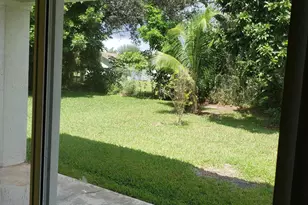 6759 Silver Ridge Ln, Greenacres, FL 33413 - Photo 8