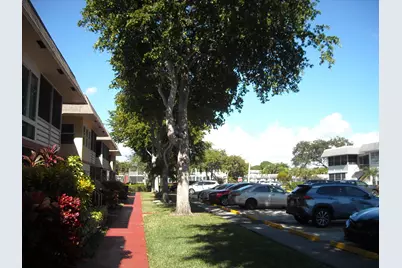 122 Stratford I, West Palm Beach, FL 33417 - Photo 6