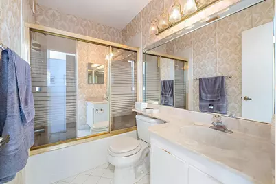 7633 Tahiti Lane, Unit #204, Lake Worth, FL 33467 - Photo 8