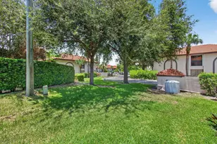 400 Club Cir, Boca Raton, FL 33487 - Photo 52