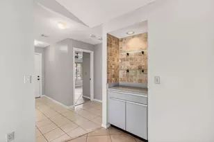 400 Club Cir, Boca Raton, FL 33487 - Photo 28