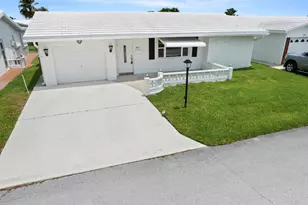 2081 SW 12th Ave, Boynton Beach, FL 33426 - Photo 32