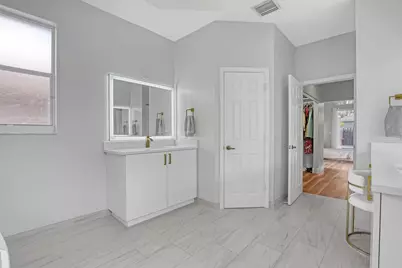 2150 NW 125th Terrace, Pembroke Pines, FL 33028 - Photo 14