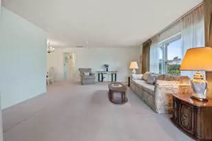 135 High Point Blvd, Boynton Beach, FL 33435 - Photo 2