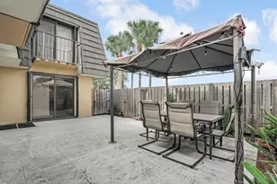 2439 24th Way, West Palm Beach, FL 33407 - Photo 6