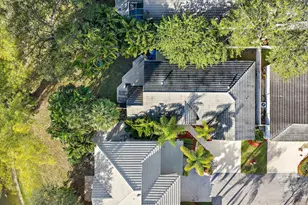 11 Admirals Ct, Palm Beach Gardens, FL 33418 - Photo 34