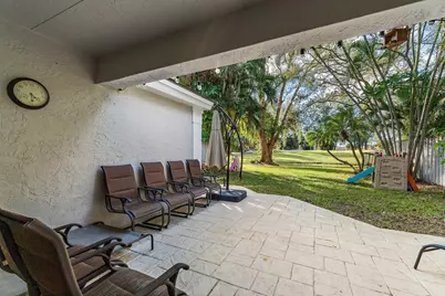 11 Admirals Court, Palm Beach Gardens, FL 33418 - Photo 26