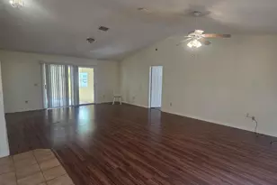 2081 SE Stonecrop St, Port Saint Lucie, FL 34984 - Photo 4