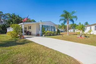 10 SE Iberian Ln, Port Saint Lucie, FL 34952 - Photo 6