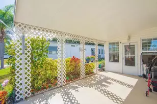 10 SE Iberian Ln, Port Saint Lucie, FL 34952 - Photo 2