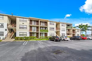 714 Executive Center Dr Unit, West Palm Beach, FL 33401 - Photo 1