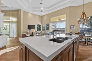 51 Somerset Ln, Palm Beach Gardens, FL 33418 - Photo 12