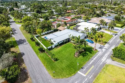 902 SW 27th Place, Boynton Beach, FL 33435 - Photo 50