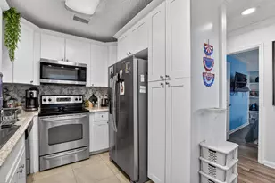 20834 Wendall Terrace, Boca Raton, FL 33433 - Photo 6