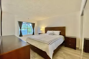 1050 Crystal Way, Delray Beach, FL 33444 - Photo 10