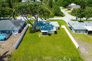 2441 SE Avalon Rd, Port Saint Lucie, FL 34952 - Photo 34