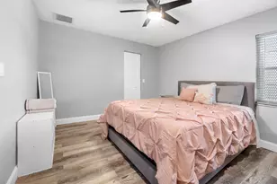 126 Sparrow Dr, Wellington, FL 33411 - Photo 6