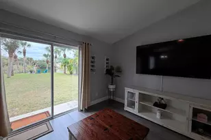8425 94th Ave, Vero Beach, FL 32967 - Photo 32