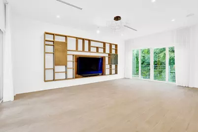 12 SE 10th Avenue, Fort Lauderdale, FL 33301 - Photo 14