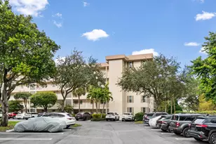 3505 Oaks Way, Pompano Beach, FL 33069 - Photo 46