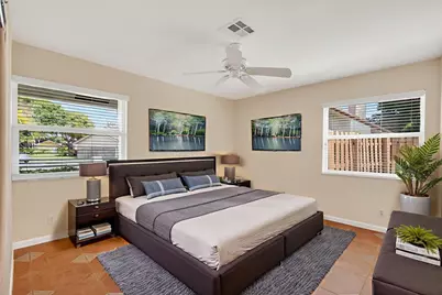 6801 Hollandaire Drive W, Boca Raton, FL 33433 - Photo 12