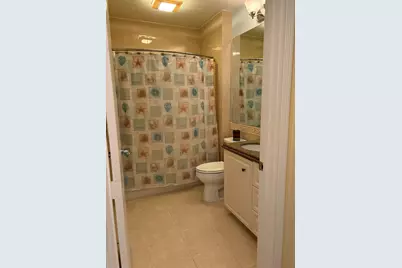 27 Harbour Isle Drive W, Unit #105, Fort Pierce, FL 34949 - Photo 32