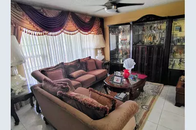 2301 Everglades Drive, Miramar, FL 33023 - Photo 10