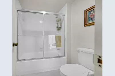 8566 Casa Del Lago #E, Boca Raton, FL 33433 - Photo 22