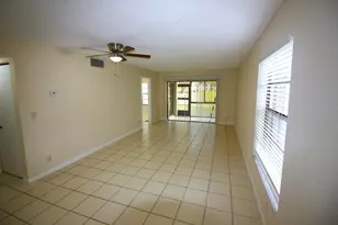 320 Olivewood Pl, Boca Raton, FL 33431 - Photo 4