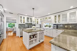 2204 Notre Dame Dr, Lake Worth Beach, FL 33460 - Photo 10