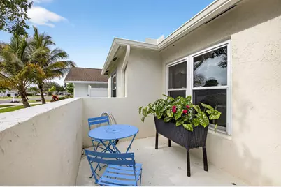 81 Cedar Circle, Boynton Beach, FL 33436 - Photo 6