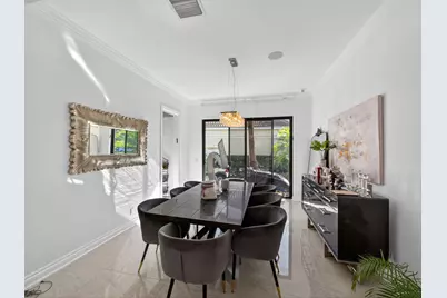 125 Pembroke Drive, Palm Beach Gardens, FL 33418 - Photo 4