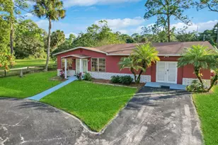11424 165th Rd N, Jupiter, FL 33478 - Photo 1