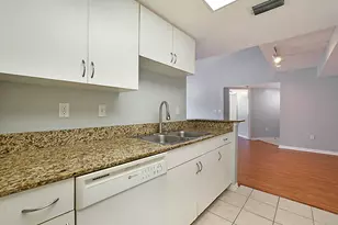 100 Crestwood Ct N, Royal Palm Beach, FL 33411 - Photo 14