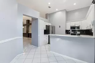 5405 Monterey Cir, Delray Beach, FL 33484 - Photo 8