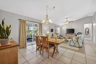 615 SE Dean Terrace, Port Saint Lucie, FL 34984 - Photo 14