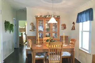 11 SE Hidalgo Ln, Port Saint Lucie, FL 34952 - Photo 8