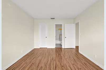 298 SW 6th Street, Unit #204, Boca Raton, FL 33432 - Photo 16