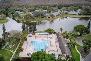 3993 Carambola Cir N, Coconut Creek, FL 33066 - Photo 24