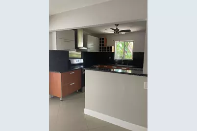 4411 NE 15th Way, Oakland Park, FL 33334 - Photo 4