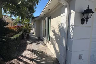 8346 Quito Pl, Wellington, FL 33414 - Photo 2