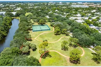 176 E Tall Oaks Circle, Palm Beach Gardens, FL 33410 - Photo 54