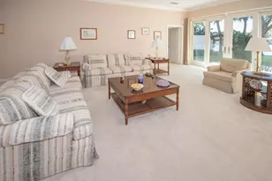 176 E Tall Oaks Cir, Palm Beach Gardens, FL 33410 - Photo 6