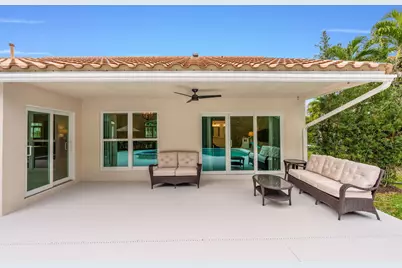 10223 Hunt Club Lane, Palm Beach Gardens, FL 33418 - Photo 44