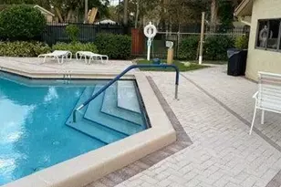 13065 Albright Ct, Wellington, FL 33414 - Photo 18