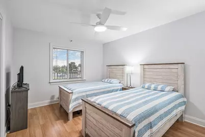 275 Palm Avenue, Unit #C206, Jupiter, FL 33477 - Photo 20